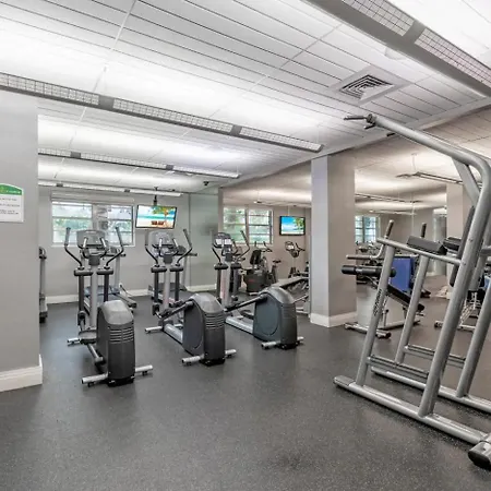 Special Offer - Balcony - Beachfront Condo - Gym